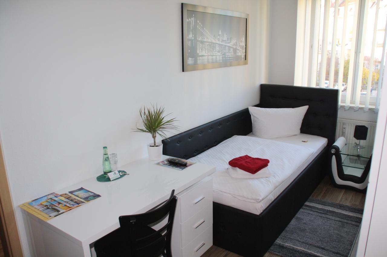 City-Hotel Plauen Esterno foto
